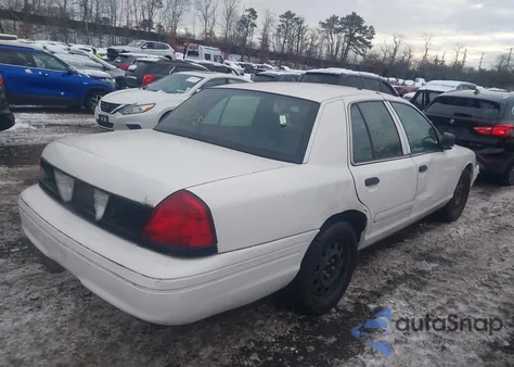 2007 Ford Crown Victoria Police/Police Interceptor из США, поврежденный, VIN 2FAHP71W57X130030